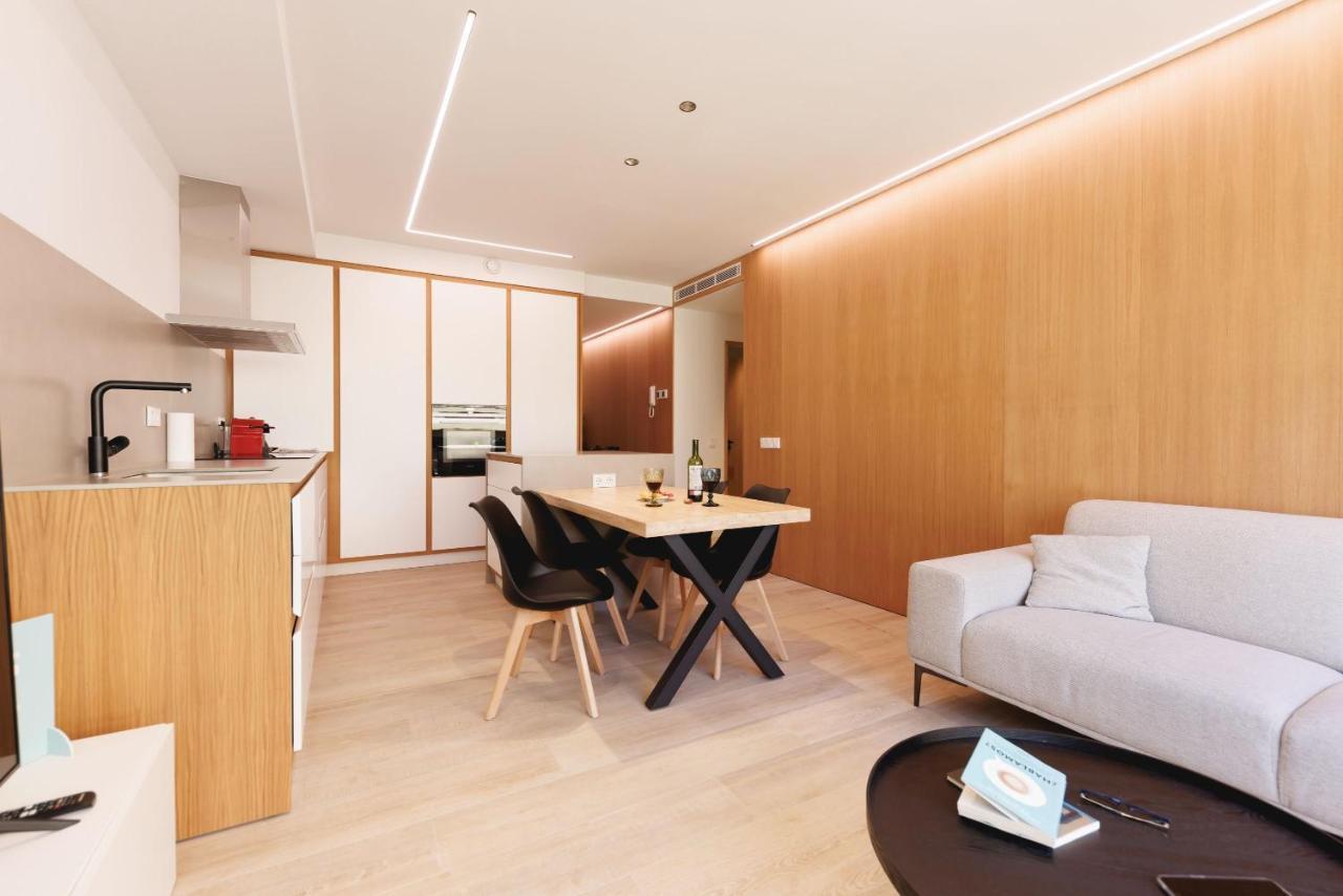Bravissimo Centre, Modern 2-Bedroom Apartment Gerona Buitenkant foto